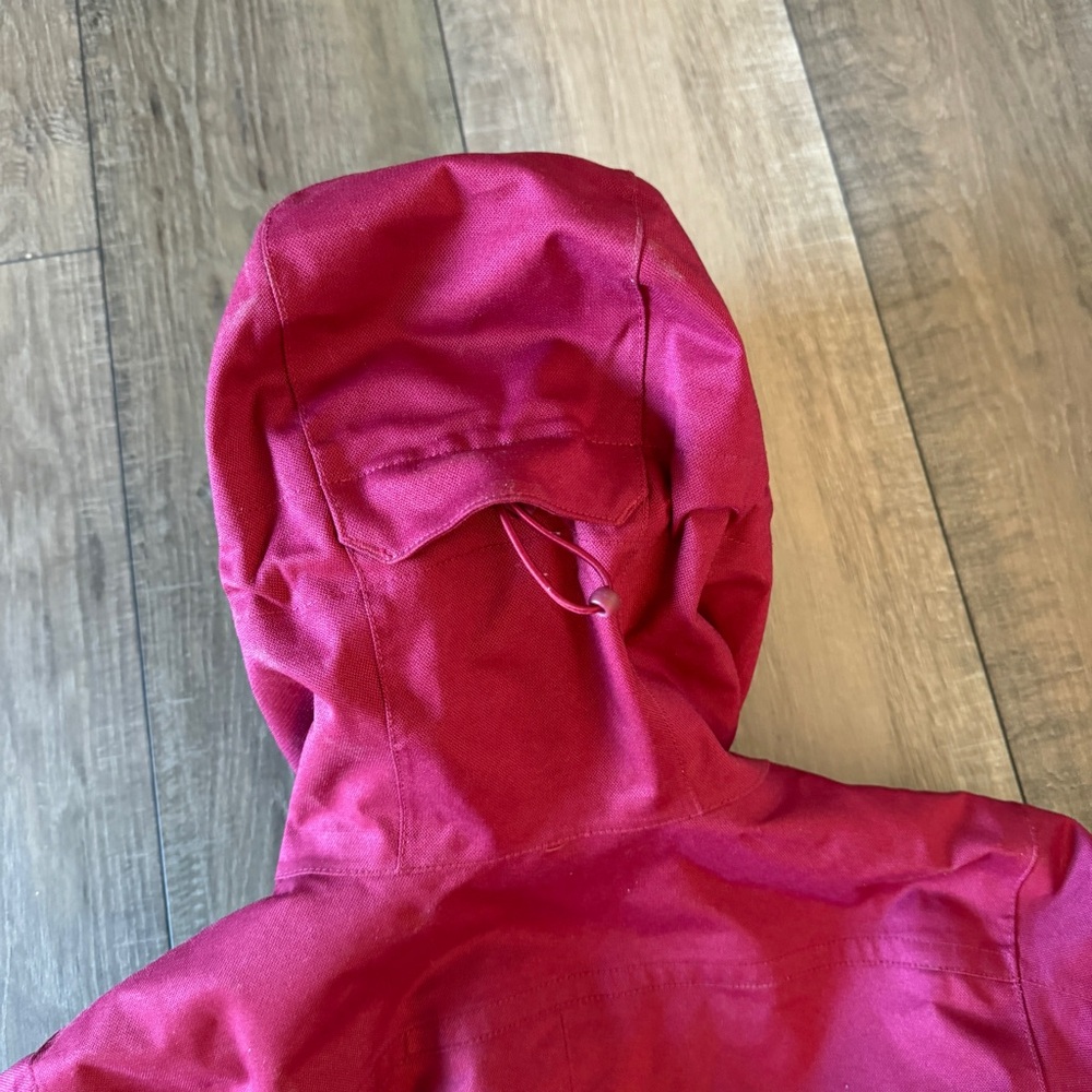 Burton Ski/Snowboard Jacket - Picture 6 of 11